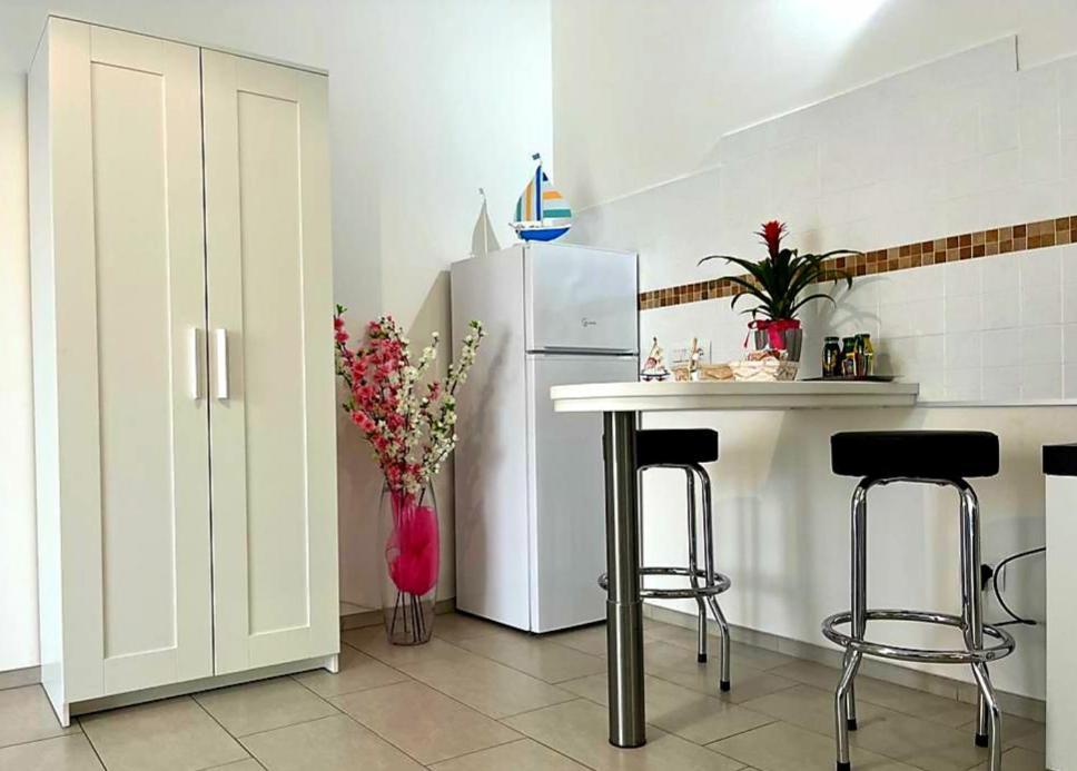 Alfieri Bed&Beach - Free Parking & Wifi Praia a Mare Exteriör bild