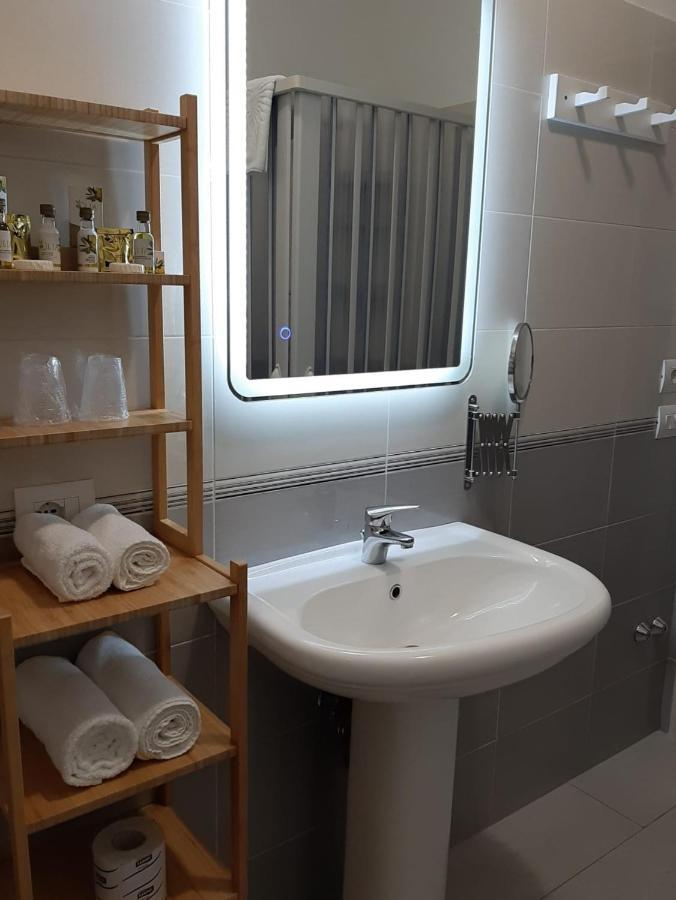 Alfieri Bed&Beach - Free Parking & Wifi Praia a Mare Exteriör bild